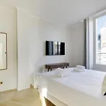 Pick A Flat's In Grands-boulevards - Boulevard Saint-denis Apartment