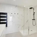 Pick A Flat's In Grands-boulevards - Boulevard Saint-denis