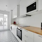 Pick A Flat's In Grands-boulevards - Boulevard Saint-denis
