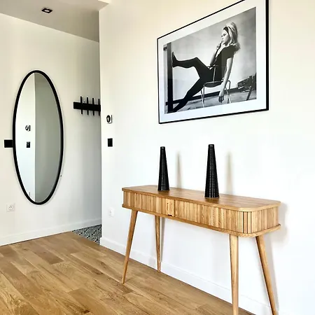 Pick A Flat's In Grands-boulevards - Boulevard Saint-denis Apartment