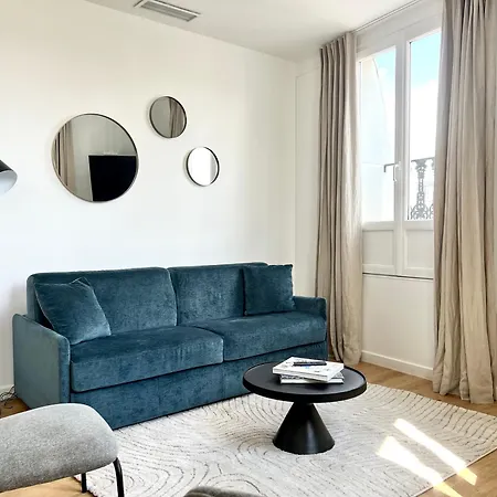 Pick A Flat's In Grands-boulevards - Boulevard Saint-denis * Paris
