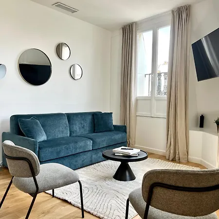 Apartment Pick A Flat's In Grands-boulevards - Boulevard Saint-denis *